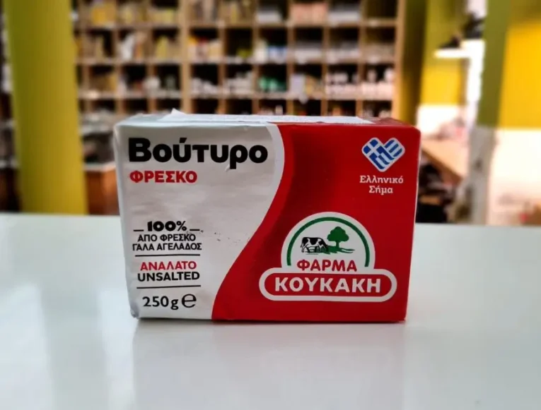 краве-масло-кукакис
