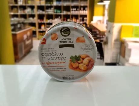 Боб гигант с доматен сос